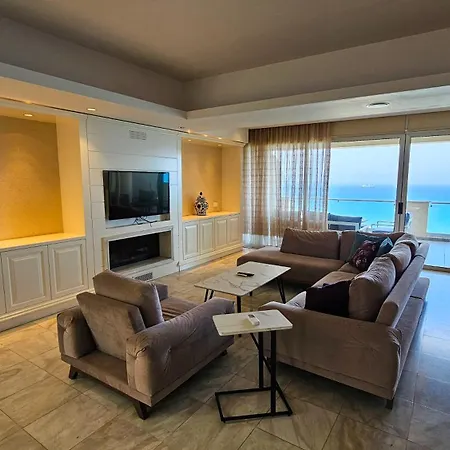 Beachfront Seaview Lux Penthouse 公寓 拉纳卡
