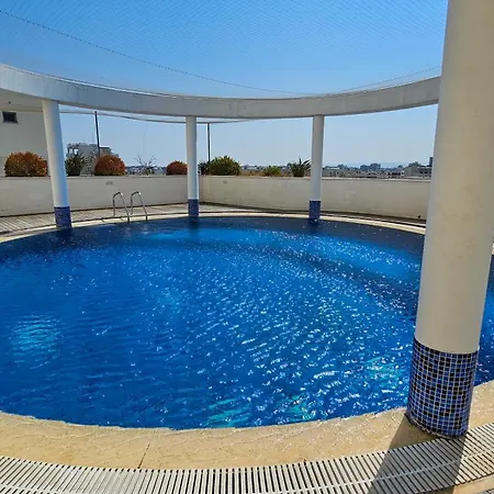 Beachfront Seaview Lux Penthouse Ларнака